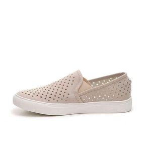 Steve Madden Owen perforated slip on sneaker neutral beige faux suede shoes 6